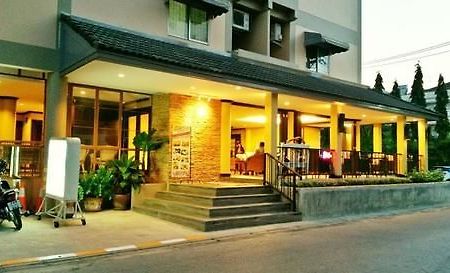 People Place Boutique In Town Hotel - Sha Extra Plus Chiang Mai Exterior photo